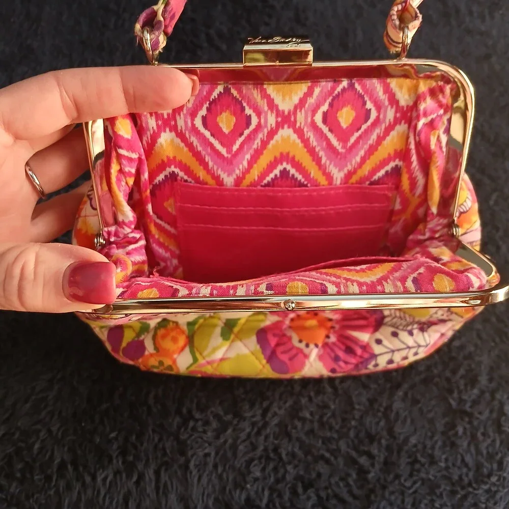 Vera Bradley Quilted Frame Clutch Floral Multicolor Like New